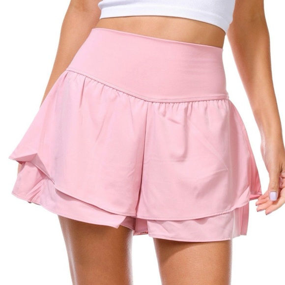 🆕 Yogalicious | Luxe Lightstreme Flirty 2 in 1 Shorts NWT - Picture 1 of 6